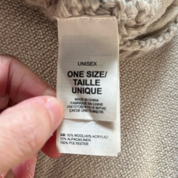 🧢 The North Face Cable Knit Beanie - Unisex One Size - Picture 4 of 6